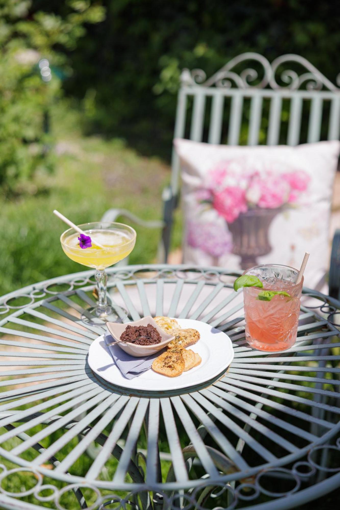 Hotel La Sainte Valerie Adults Only Juan-les-Pins